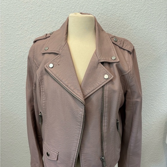 Women's Pink Vegan Leather Jacket - Picture 2 of 6